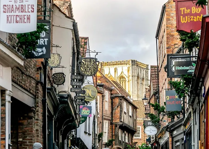 Appartement 2 Rowntree House *